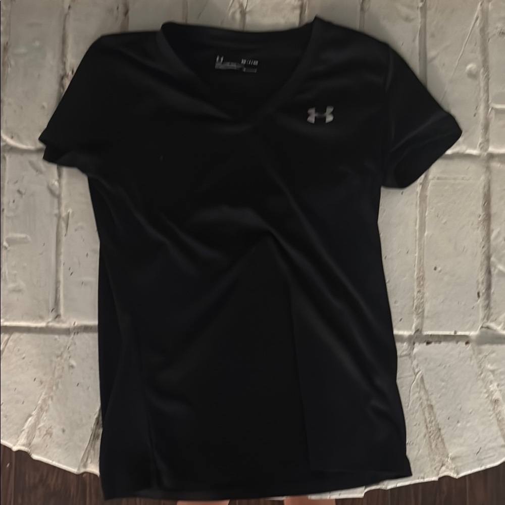 Under Armour Women's Black Short Sleeve Tee